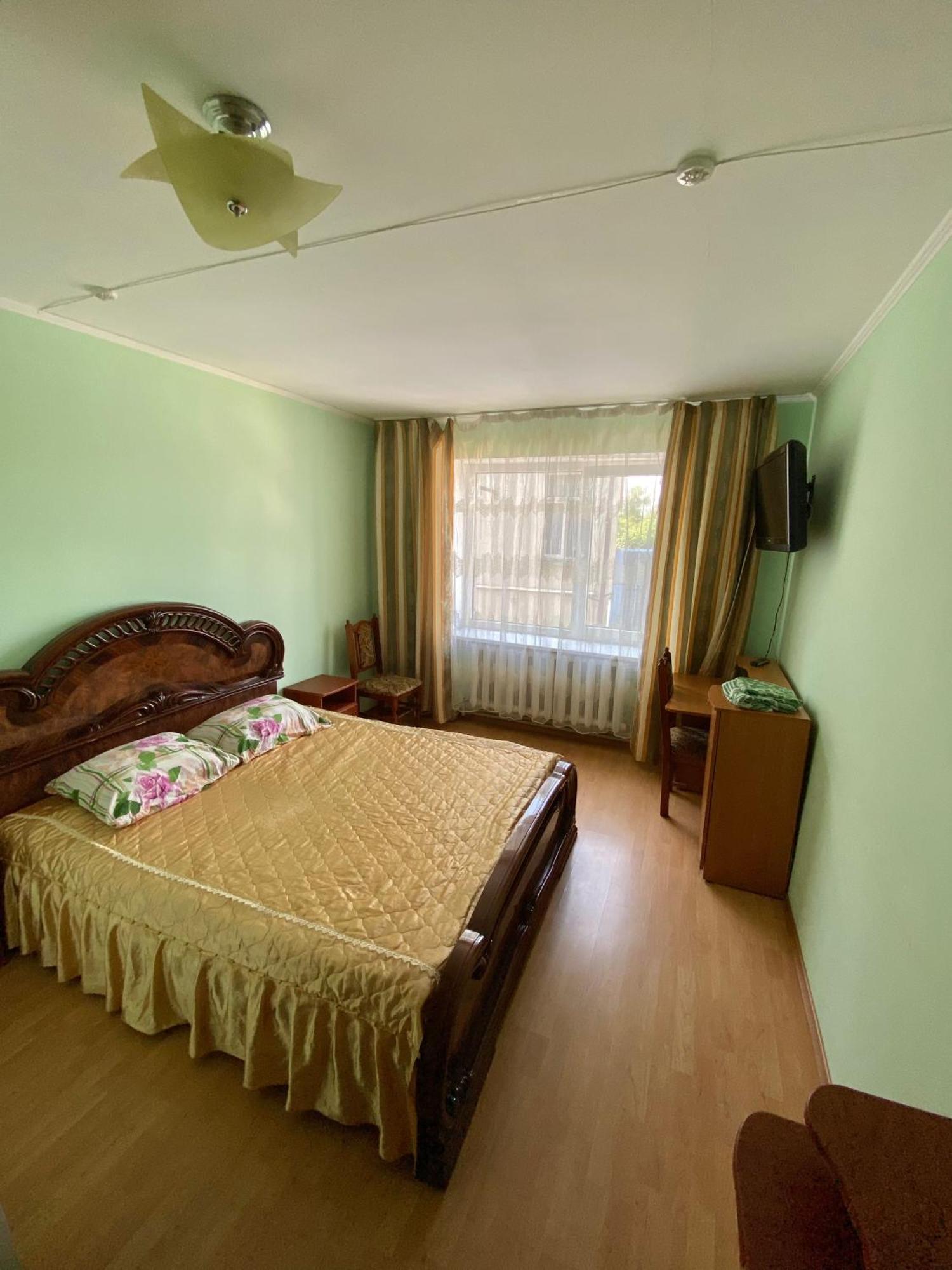 Hotel Удеч Zhidachov Zewnętrze zdjęcie