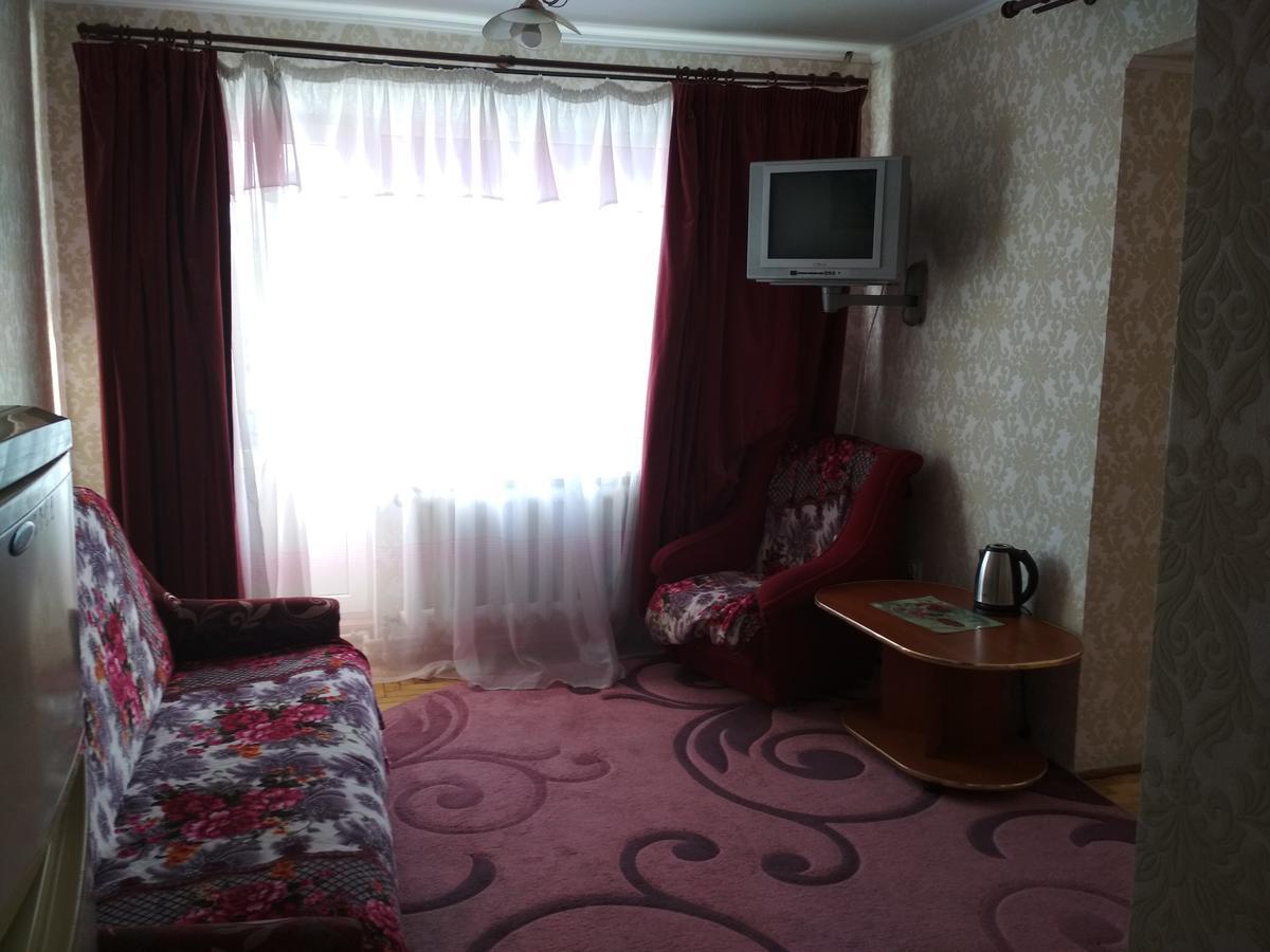 Hotel Удеч Zhidachov Zewnętrze zdjęcie